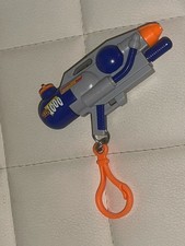 Super Soaker 1000 Pump Action Water Gun Keychain Clip Keyring Larami 1995