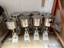 Liquid Filling Machine, Manual