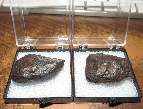 Aletai iron meteorite - gm,