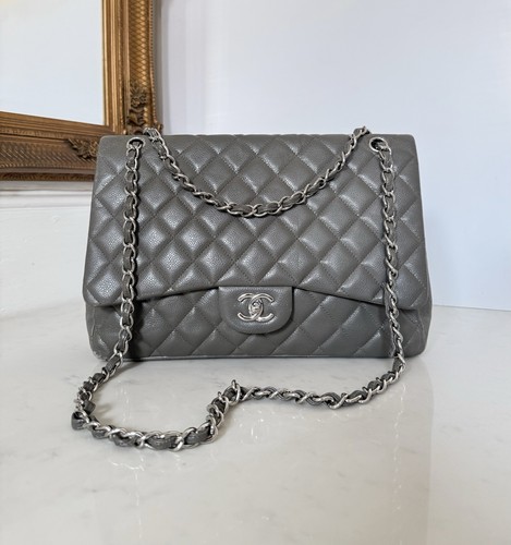 Chanel maxi caviar - chanel,
