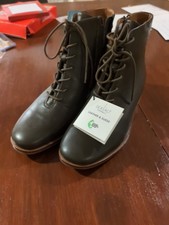 Seasalt Oak Grove Boot. Size
