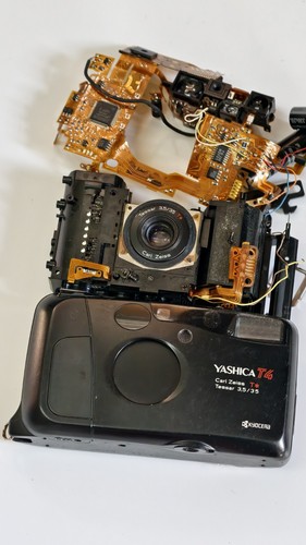 Yashica tessar 35mm - ....,