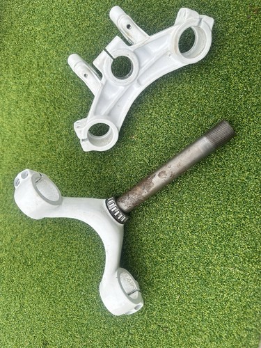 Bultaco sherpa headstock and - headstock,