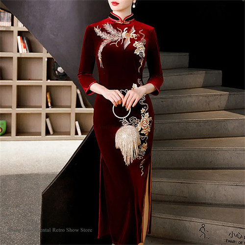 Lady embroidery velvet - velvet, long