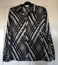 Heather Valley,Max chest 46",black/grey/white check patterned polyester blouse.