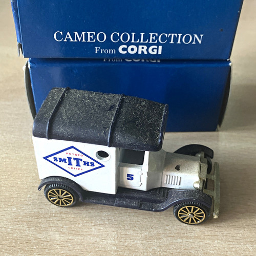 Corgi cameo collection - cameo,