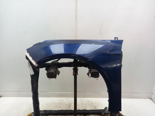 Ford focus left front wing - focus, n/s