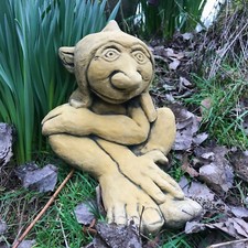 Big Nose Goblin Troll stone garden ornament original design frost proof 25cm/10"