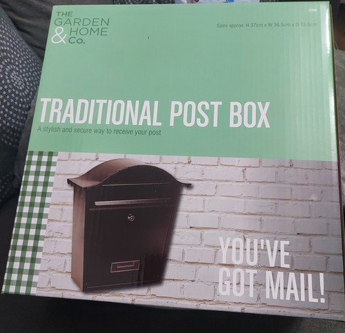 Traditional post box - post,