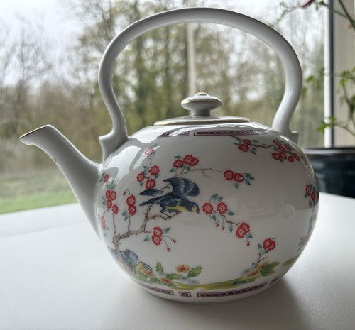 Compton woodhouse porcelain - &,