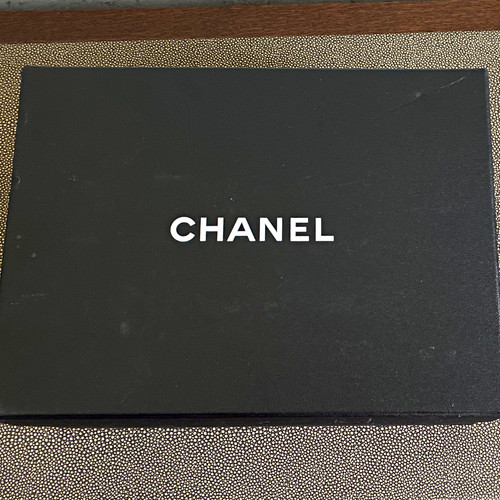 Chanel black quilted leather - black,