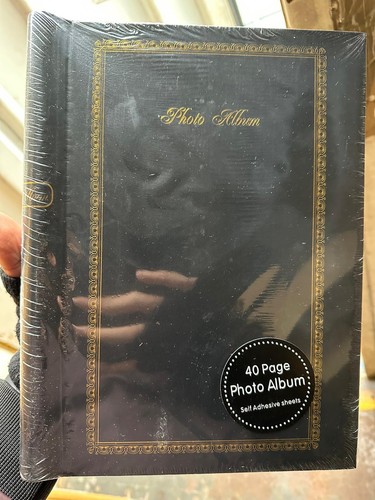 Tallon page photograph - page,