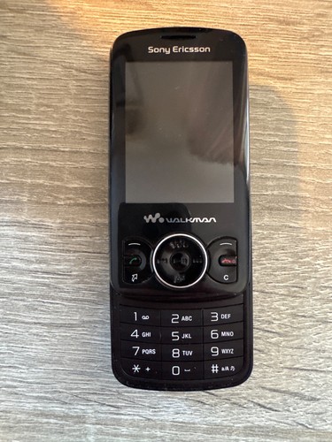Sony ericsson spiro w100i - sony,