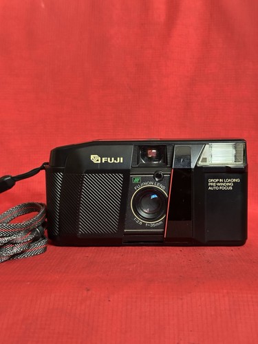 Fuji 300 compact camera - dl-300,