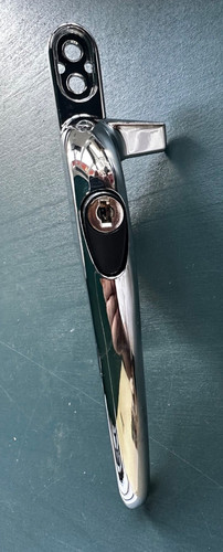 Yale chrome cockspur window - chrome,