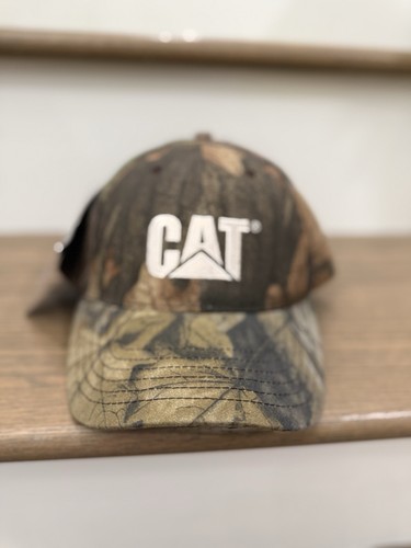 Cat and mossy - oak, collab
