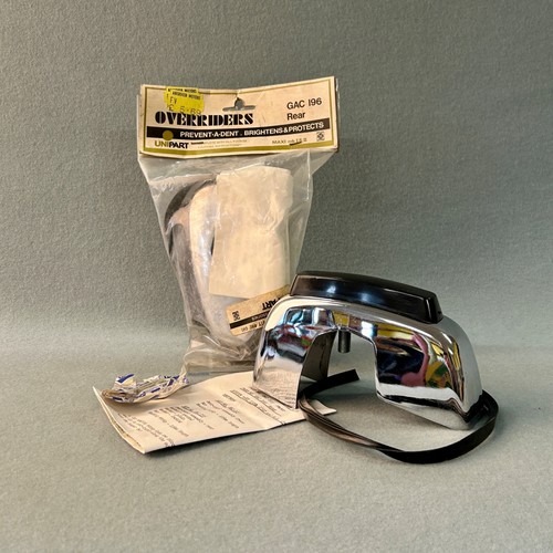 Two vintage unipart - vintage,