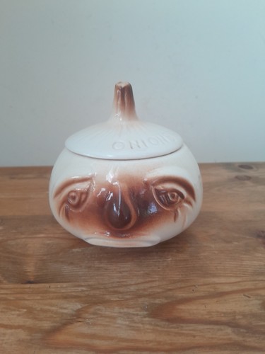 Pickled onion vintage novelty - pickled,