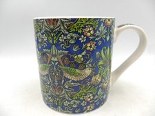 Jumbo Mug in William Morris