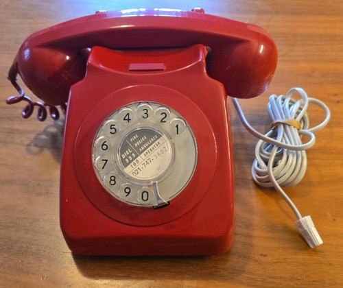 Vintage retro british red gpo - vintage,