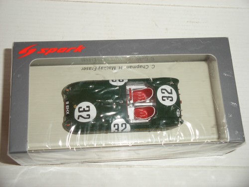 Spark diecast s2183 - 1/43,