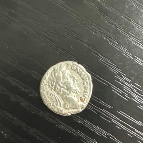 Ancient roman coin - ,