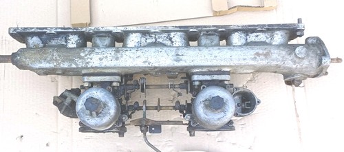 Jaguar twin carburettors - ,