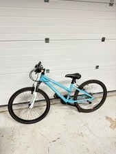 Dawes Paris Girls Bike 26 " Wheels Suspension 18 Speed Gear