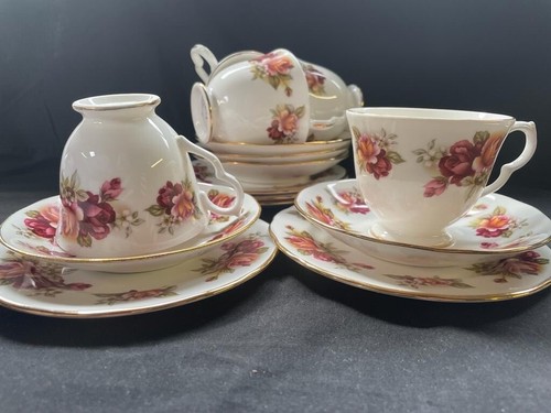 Gainsborough rose vintage - rose, bone