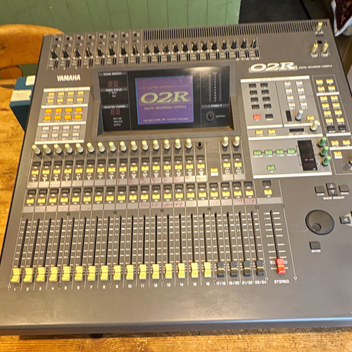 Yamaha 02r digital - yamaha, mixer
