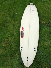 Surfboard 6.6 19 1/4 2 1/2 Extreme Wollongong Surf Board