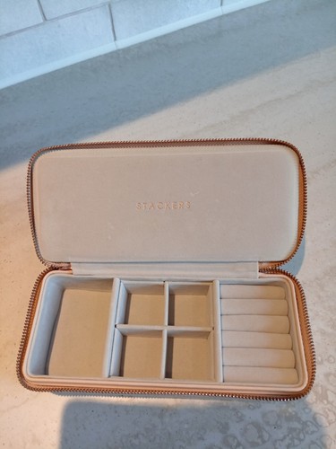 Nwot stackers travel jewellery - travel,