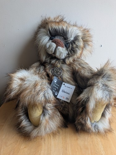 Kaycee bears tobias 14 30 - tobias, le