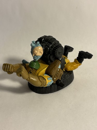 Vintage 1998 small soldiers - small,