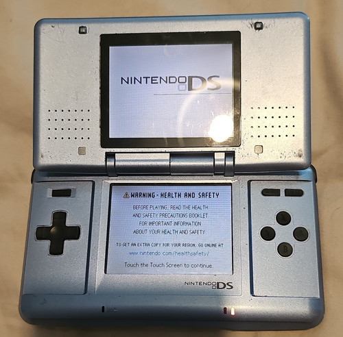 Nintendo handheld console - ds,