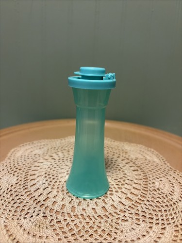Tupperware small hourglass - small, 4"