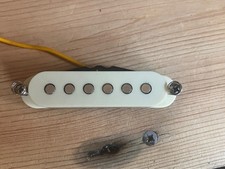 Vintage Sunn Mustang 1980s