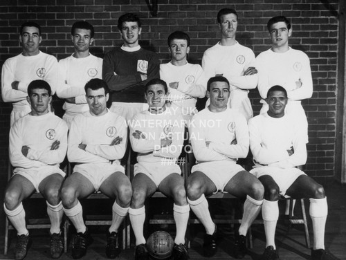 1965 leeds united squad - squad, photo
