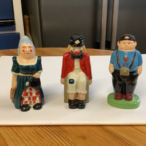 Wade figure lot panto - 3, dame