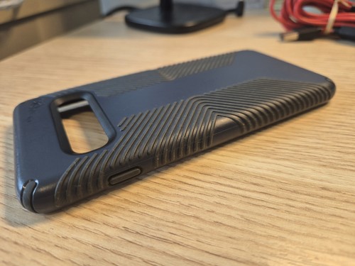 Speck presidio grip - grip, case
