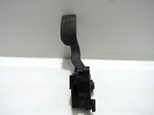 NISSAN JUKE 2015-18 ACCELERATOR PEDAL (1.5l 8v DCI DIESEL) 180024DA0B      S2232
