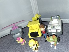 Paw Patrol Vehicle & Figure