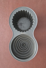 Professional  Wilton Huge