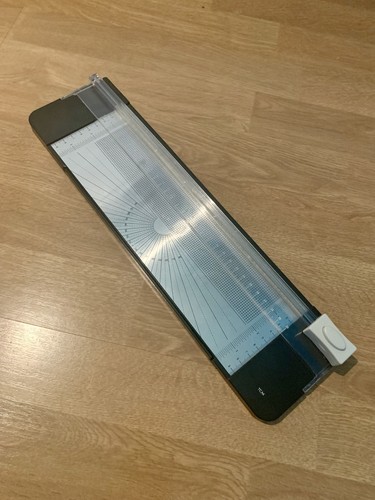 Guillotine
