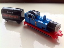 Thomas Tank - ERTL Diecast Thomas The Tank Engine & D. Fusit Gunpowder Carriage.