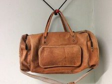Vintage tan real leather lightweight large travel bag