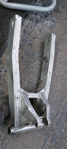 Gsxr 1100 slabside swingarm - slabside,