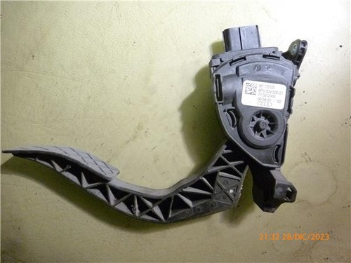 8k1723523 throttle pedal audi - 8k1723523,