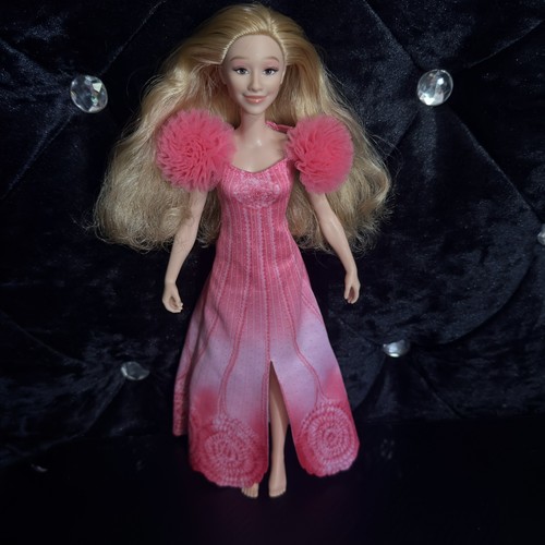 Singing wicked glinda doll - singing,