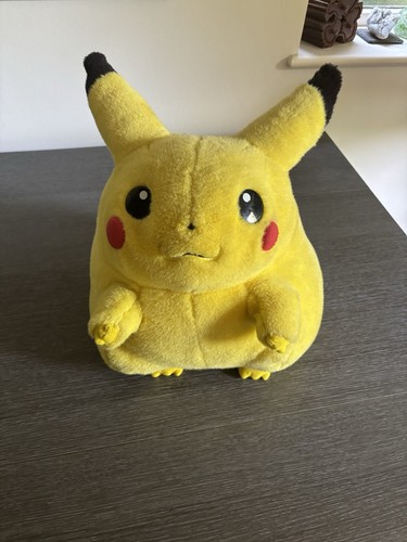 Retro hasbro pikachu - retro,
